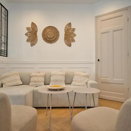 Апартаменты Charm Xxl Terrace Ницца