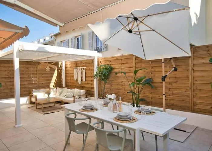 Charm Xxl Terrace