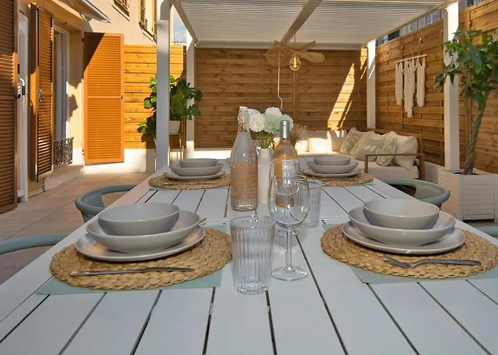 Charm Xxl Terrace Niza