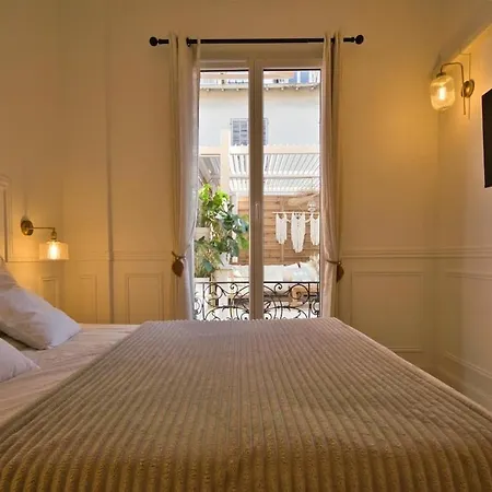 Charm Xxl Terrace نيس