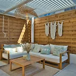 Charm Xxl Terrace Lägenhet